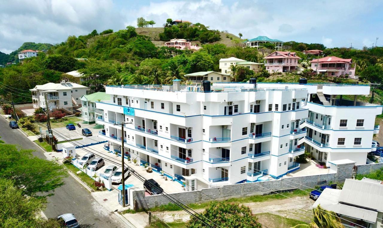 Blue Star Apartments & Hotel Lance aux Epines Exterior photo